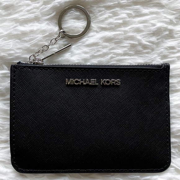 Michael Kors Handbags - NWT Michael Kors Jet Set Small Wallet Cardholder
